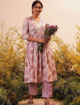 women floral printed empire mirror work kurta with trousers 2