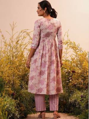 women floral printed empire mirror work kurta with trousers 6