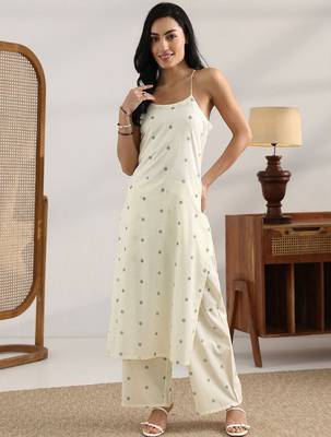 women geometric printed kurta with palazzo 6