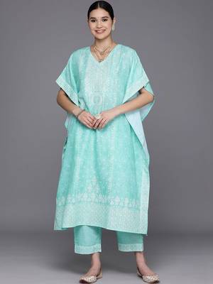 women ethnic motifs printed regular thread work kurta with trousers 1