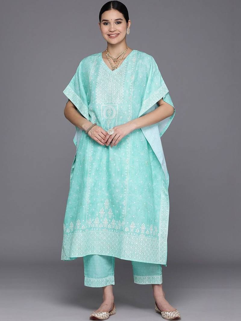 women ethnic motifs printed regular thread work kurta with trousers