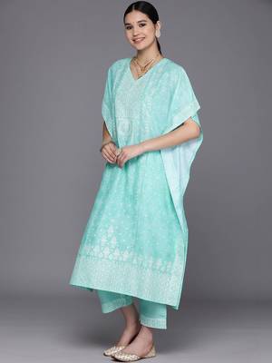 women ethnic motifs printed regular thread work kurta with trousers 2