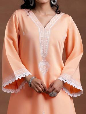 women ethnic motifs embroidered regular thread work kurta with palazzos & with dupatta 2