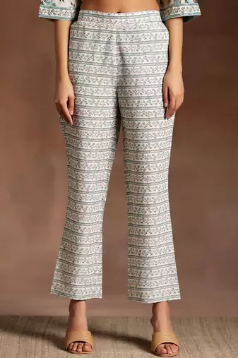 women floral printed empire kurta with trousers & with dupatta