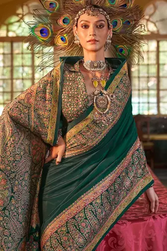 Green floral silk blend sungudi saree