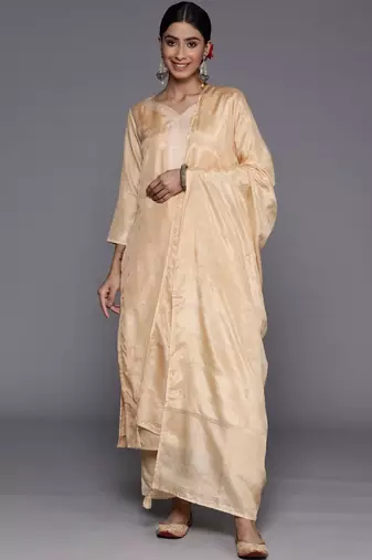 women regular kurta with trousers & with dupatta