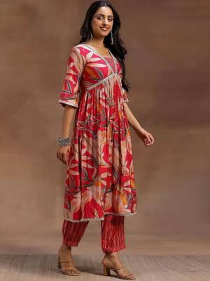 women floral printed empire kurta with trousers & with dupatta 2