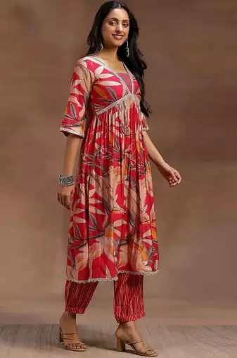 women floral printed empire kurta with trousers & with dupatta