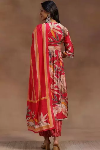 women floral printed empire kurta with trousers & with dupatta