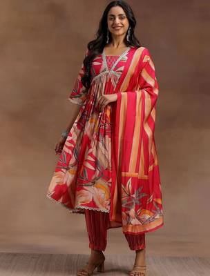women floral printed empire kurta with trousers & with dupatta 7