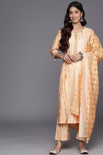 women dyed regular thread work kurta with trousers & with dupatta