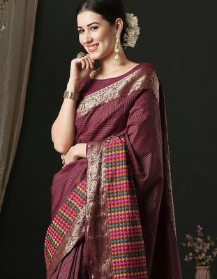 Magenta magenta ethnic woven design traditional wear saree 4