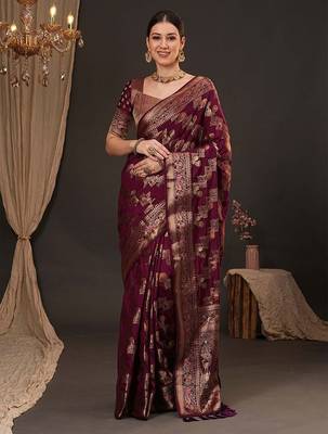 Purple woven design zari silk blend banarasi saree 1