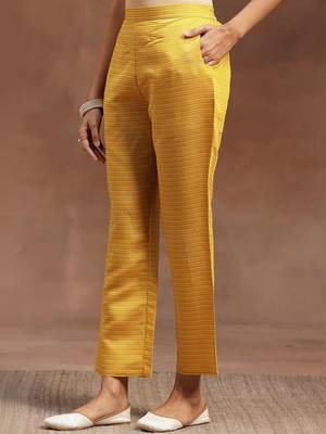 women ethnic motifs printed regular mirror work kurta with trousers & with dupatta 4