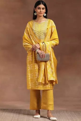 women ethnic motifs printed regular mirror work kurta with trousers & with dupatta