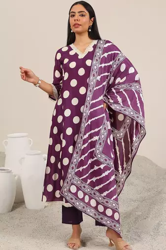women floral printed regular kurta with trousers & with dupatta