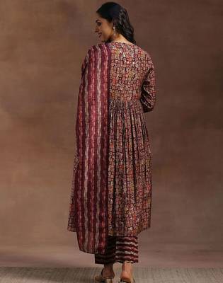 women ethnic motifs printed empire mirror work kurta with trousers & with dupatta 4