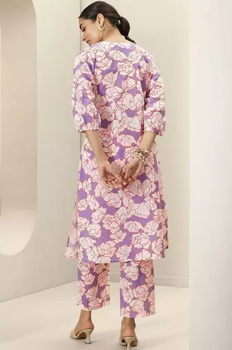women floral printed regular kurta with trousers
