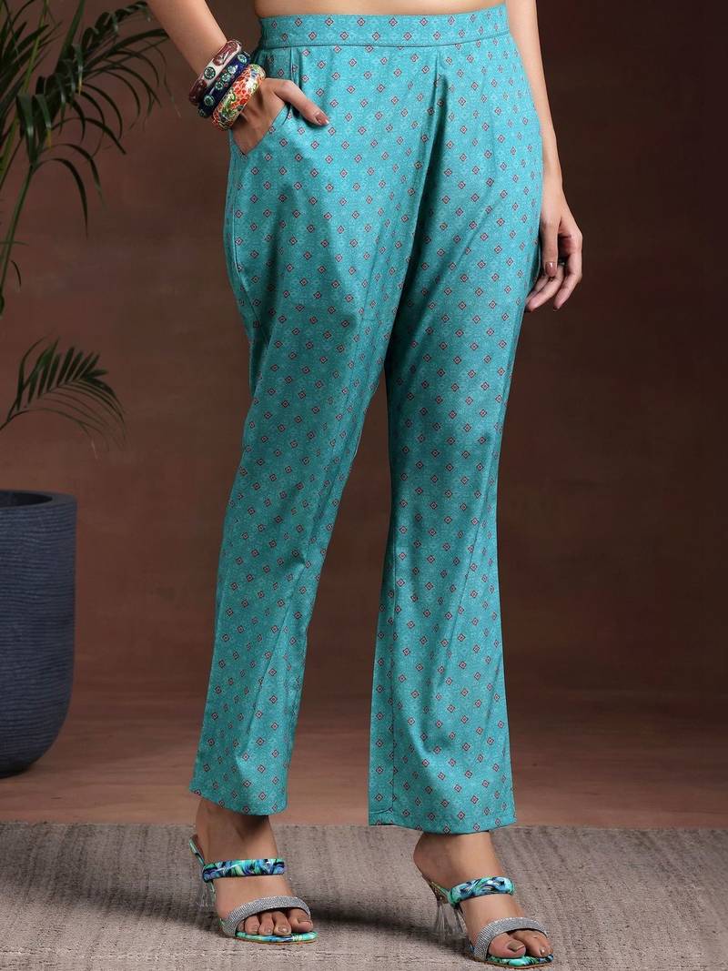 women ethnic motifs printed regular kurta with trousers & with dupatta