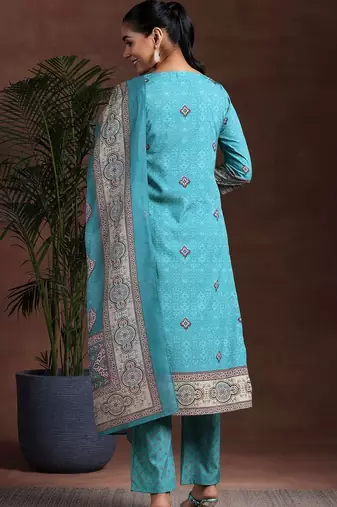 women ethnic motifs printed regular kurta with trousers & with dupatta