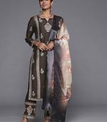 women ethnic motifs embroidered regular thread work kurta with trousers & with dupatta