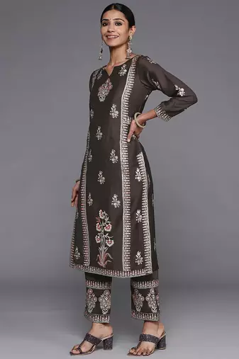 women ethnic motifs embroidered regular thread work kurta with trousers & with dupatta