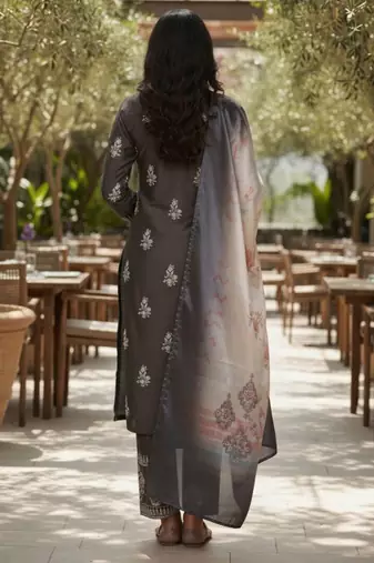 women ethnic motifs embroidered regular thread work kurta with trousers & with dupatta