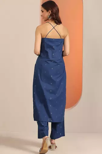 women printed regular kurta with palazzos