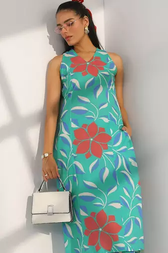 women floral printed kurta with trousers