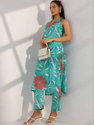 women floral printed regular kurta with trousers 1