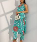 women floral printed regular kurta with trousers