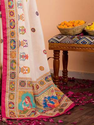Cream ethnic motifs silk blend saree 5