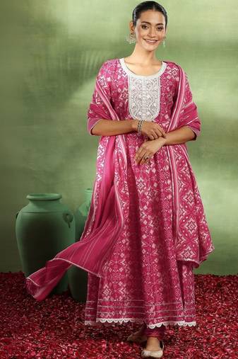women ethnic motifs printed regular thread work kurta with patiala & with dupatta