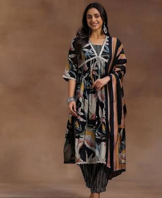 women floral printed empire kurta with trousers & with dupatta 1
