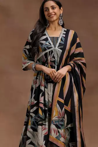 women floral printed empire kurta with trousers & with dupatta