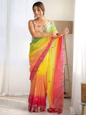 Yellow floral embellished sequinned saree 3