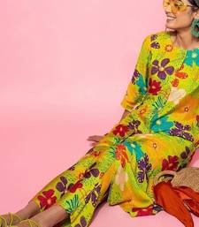 women floral printed regular kurta with trousers