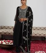women ethnic motifs embroidered regular thread work kurta with trousers & with dupatta