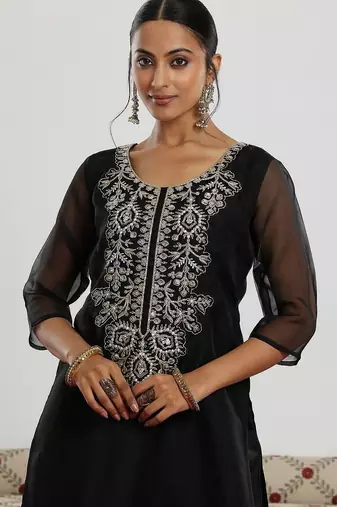 women ethnic motifs embroidered regular thread work kurta with trousers & with dupatta