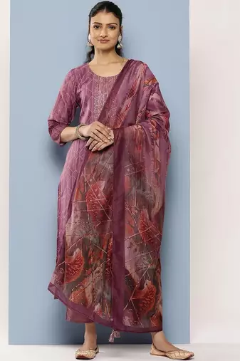 women printed regular thread work kurta with trousers & with dupatta