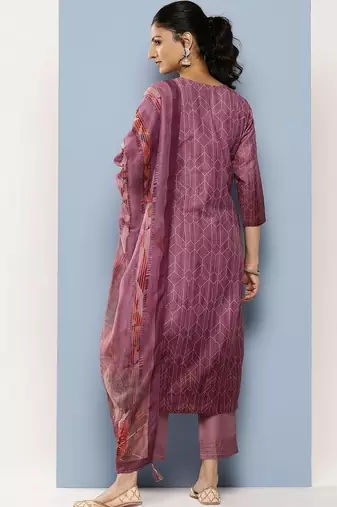 women printed regular thread work kurta with trousers & with dupatta