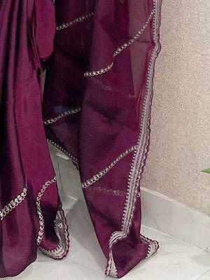 Purple embellished embroidered organza saree 5