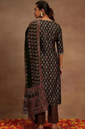 women ethnic motifs printed regular thread work kurta with trousers & with dupatta