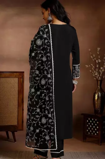 women ethnic motifs embroidered regular thread work kurta with trousers & with dupatta