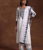 women ethnic motifs embroidered regular thread work kurta with trousers & with dupatta