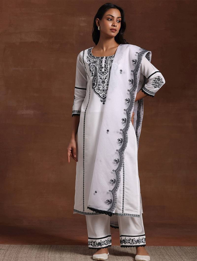 women ethnic motifs embroidered regular thread work kurta with trousers & with dupatta