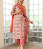 women printed regular kurta with trousers & with dupatta