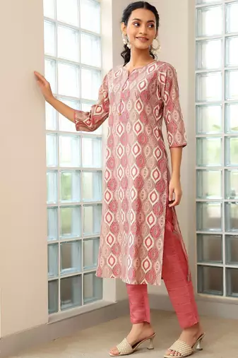 women printed regular kurta with trousers & with dupatta