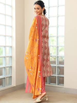 women printed regular kurta with trousers & with dupatta 4