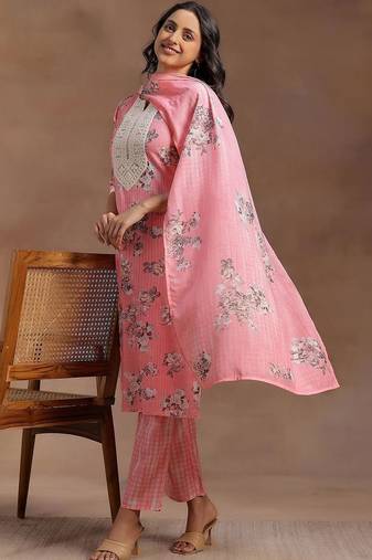 women floral printed regular thread work kurta with trousers & with dupatta